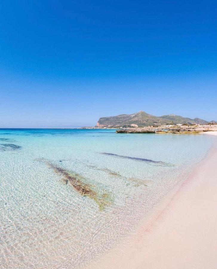 Stabilimento Lido Burrone Bed and Breakfast Favignana Eksteriør billede