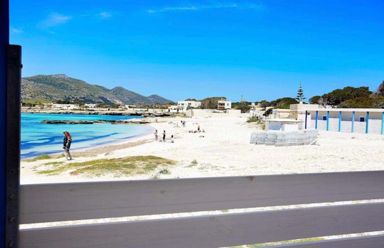 Stabilimento Lido Burrone Bed and Breakfast Favignana Eksteriør billede