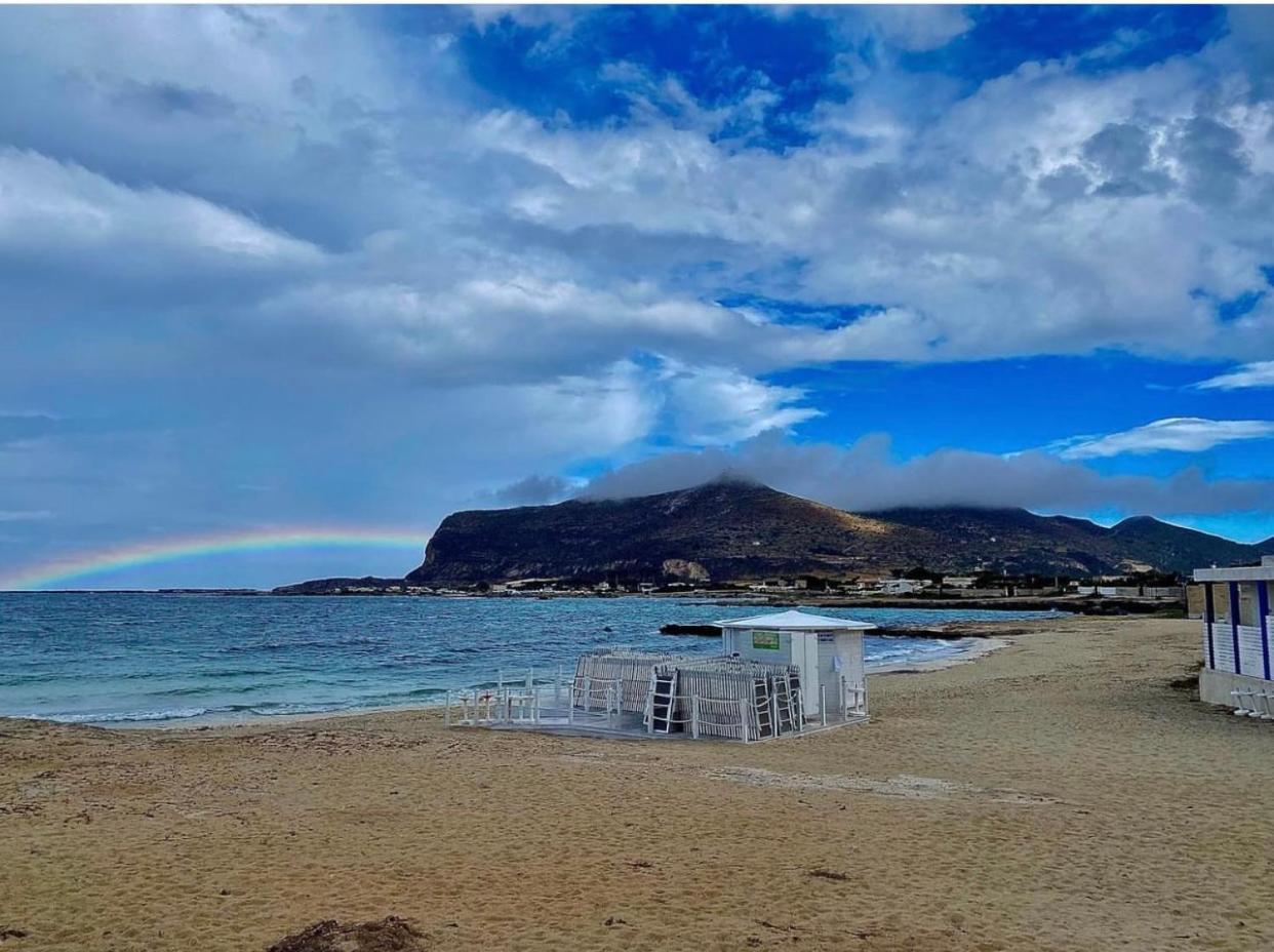 Stabilimento Lido Burrone Bed and Breakfast Favignana Eksteriør billede