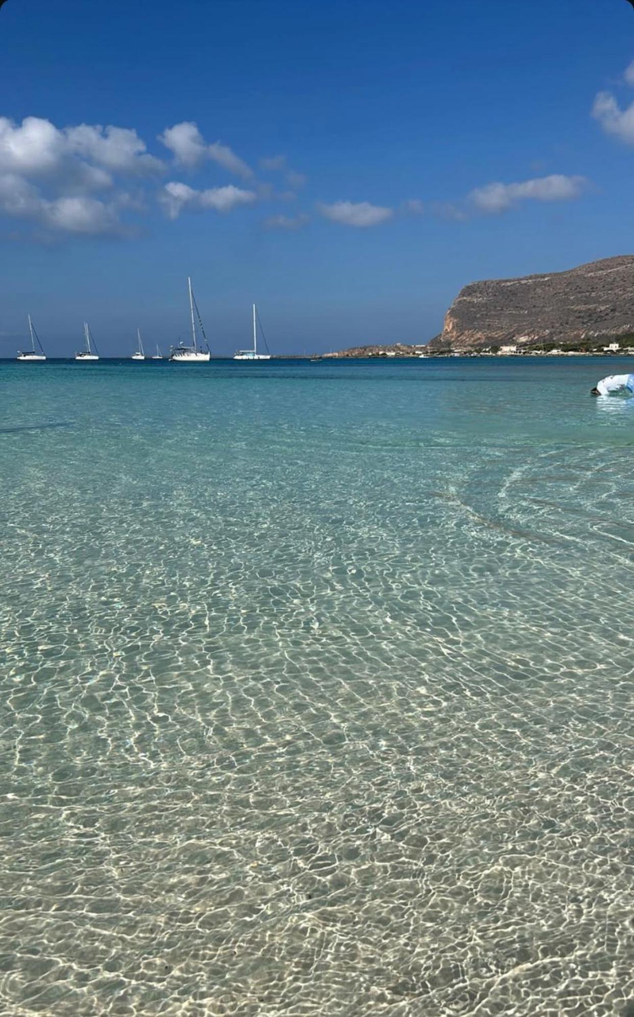 Stabilimento Lido Burrone Bed and Breakfast Favignana Eksteriør billede